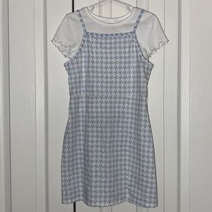 Art class dress